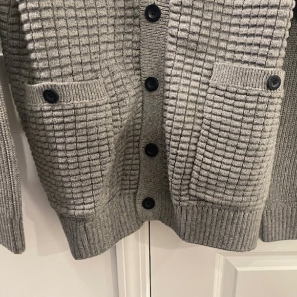 DULUTH TRADING COTTON CARDIGAN, DARK GRAY, LARGE - Picture 3 of 4